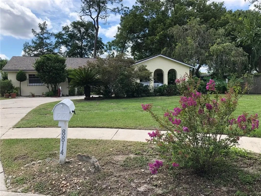 8814 Ava Lake Drive Orlando FL 32810