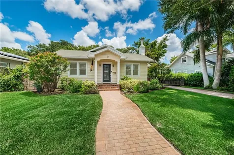 115 19th Avenue NE St Petersburg FL 33704