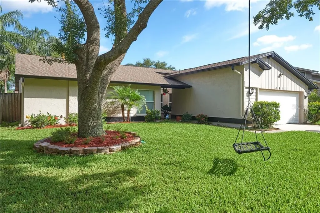 4917 Pennsbury Drive Tampa FL 33624