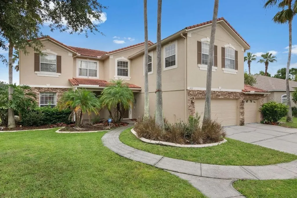 2427 Teton Stone Run Orlando FL 32828
