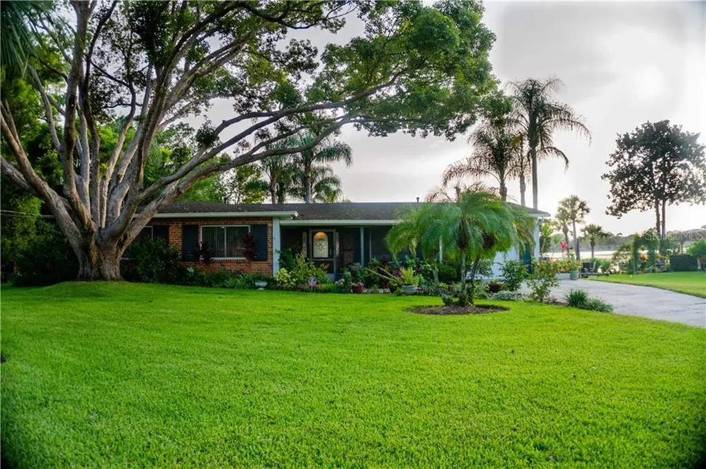 1094 Elgrove Drive Deltona FL 32725