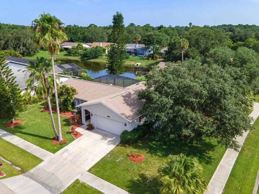 2453 Gold Oak Court E Sarasota FL 34232