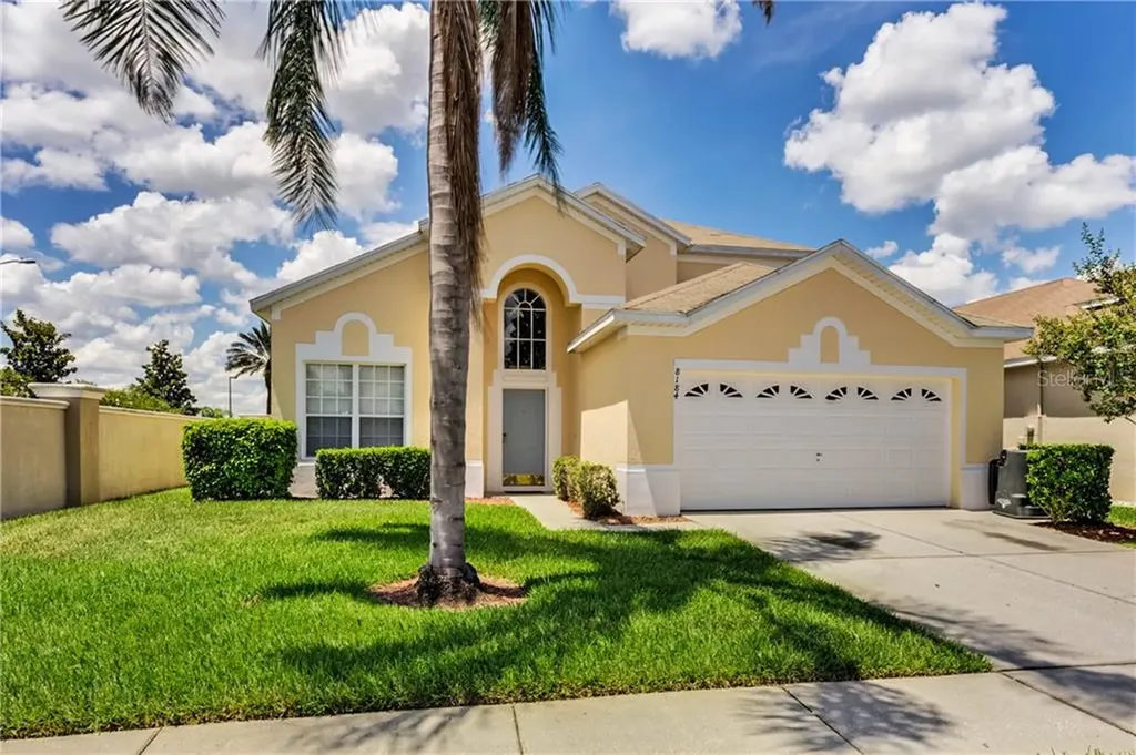 8184 Fan Palm Way Kissimmee FL 34747