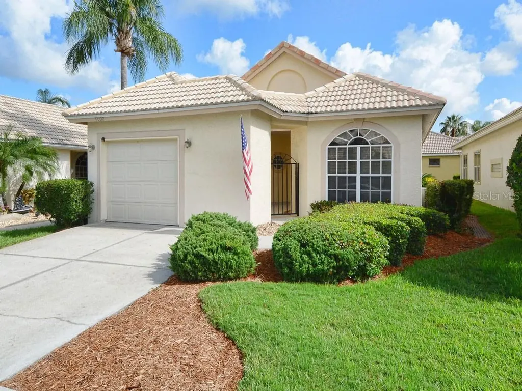 9002 Heathland Court Mount Dora FL 32757