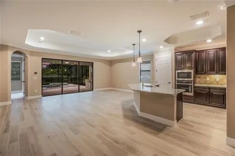 17529 Hickok Belt Loop Bradenton FL 34211