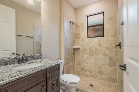 17529 Hickok Belt Loop Bradenton FL 34211