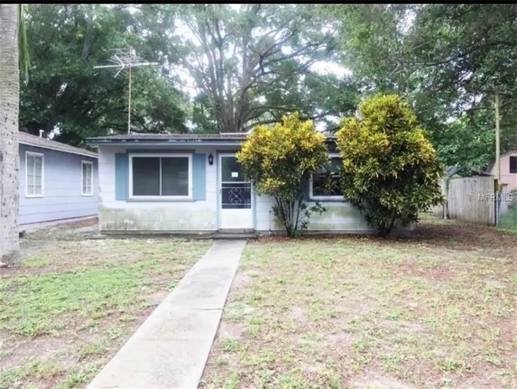4534 43rd Avenue N St Petersburg FL 33714