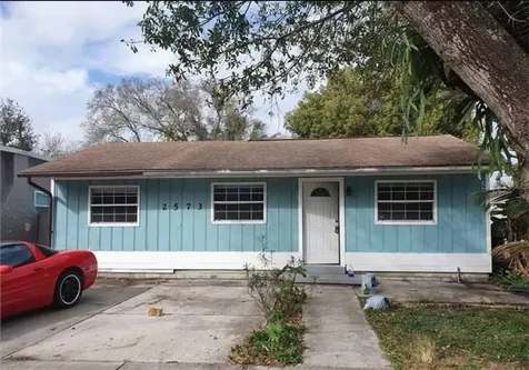 2573 Grove Park Avenue N St Petersburg FL 33714