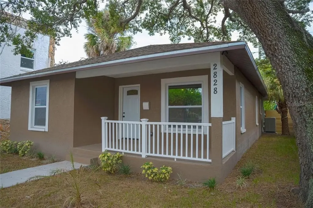 2828 Fairfield Avenue S St Petersburg FL 33712