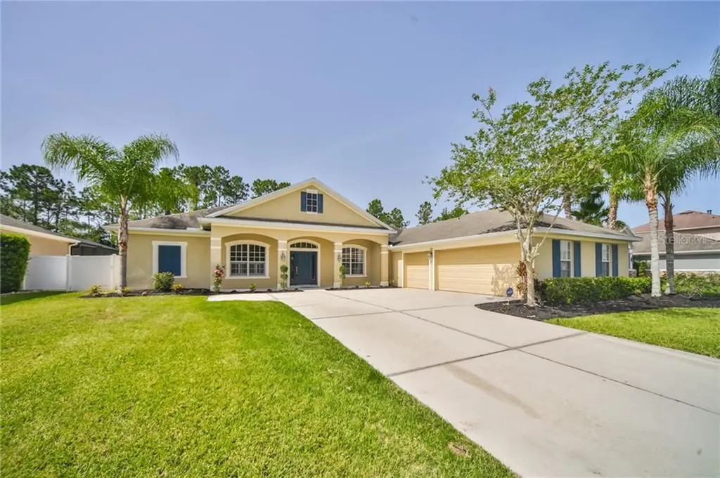 11737 Newberry Grove Loop Riverview FL 33579