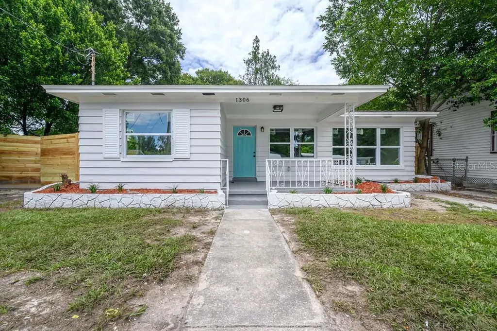 1306 E 27th Avenue Tampa FL 33605