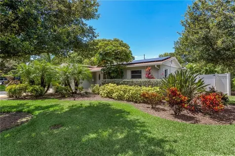 5601 15th Avenue N St Petersburg FL 33710