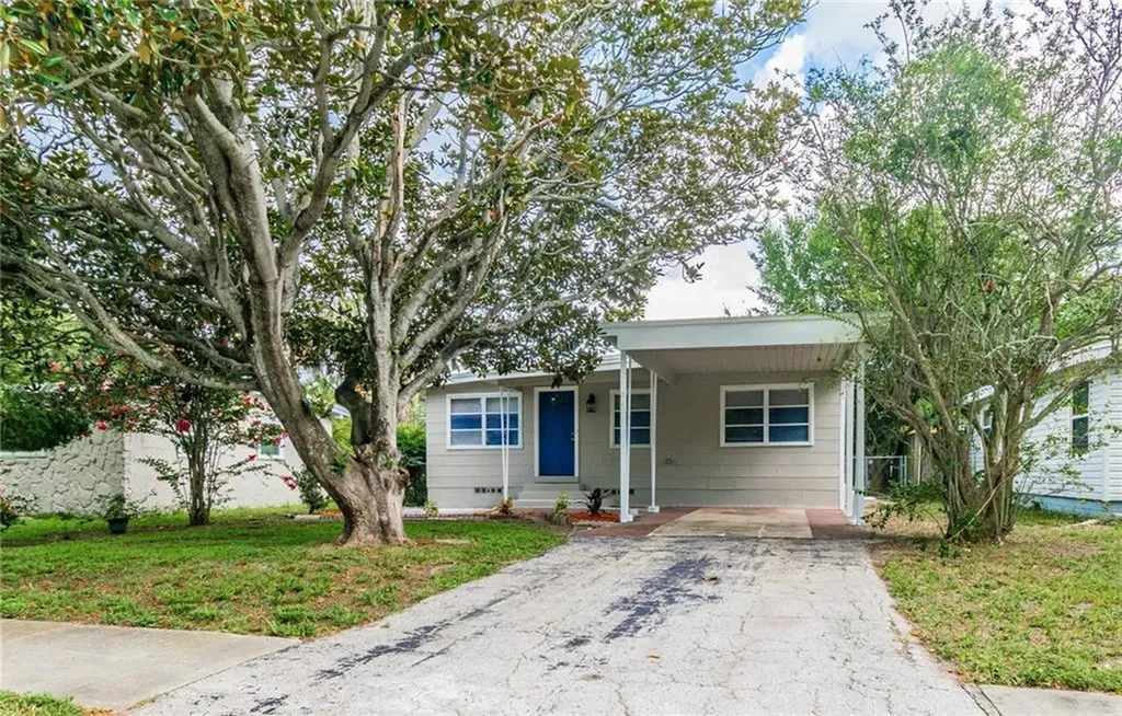 852 43rd Avenue N St Petersburg FL 33703