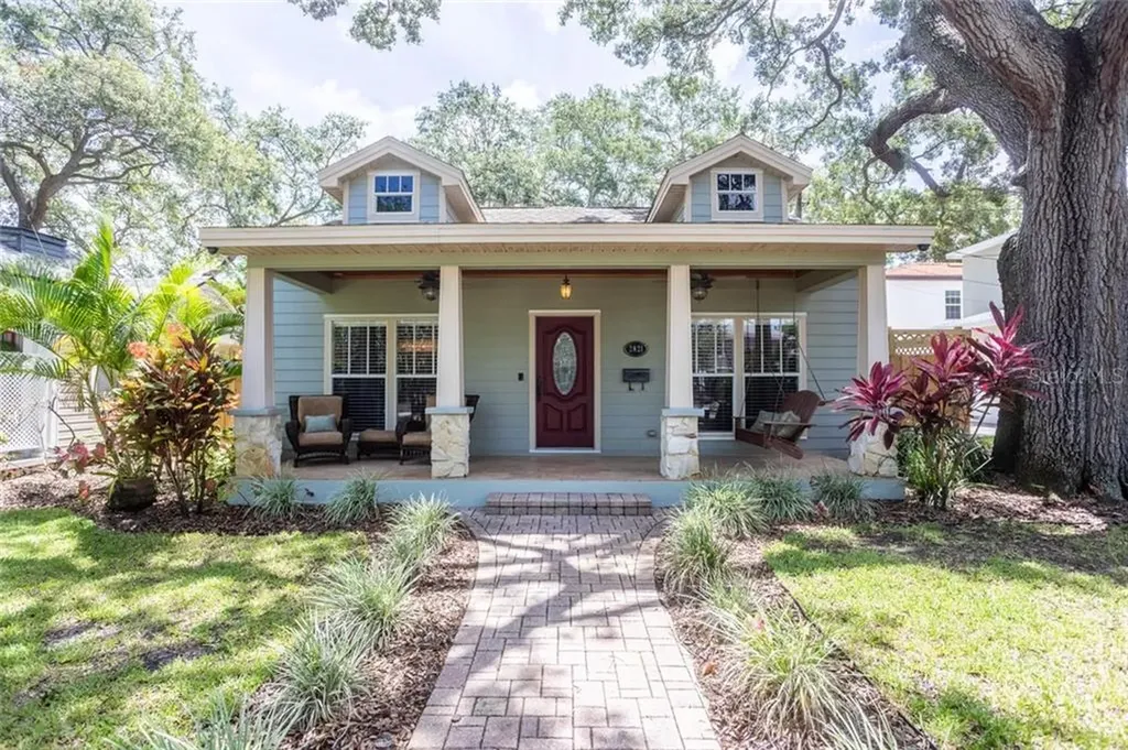 2821 13th Street N St Petersburg FL 33704