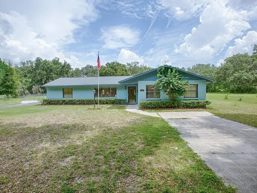 2151 Lake Griffin Road Lady Lake FL 32159