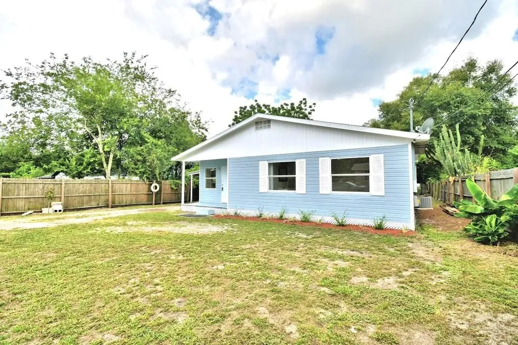 1118 N Davis Avenue Lakeland FL 33805