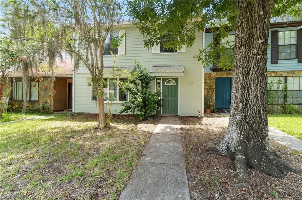 927 Village Drive Brooksville FL 34601