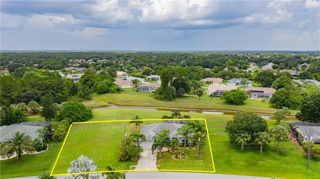25300 Punta Madryn Avenue Punta Gorda FL 33983