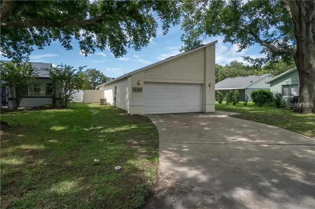 938 Saint Croix Court Orlando FL 32835