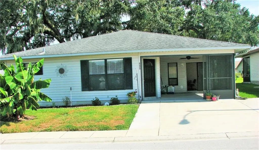 2255 Sea Island Circle N Lakeland FL 33810