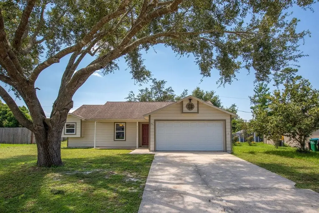 2837 Irondale Street Deltona FL 32738