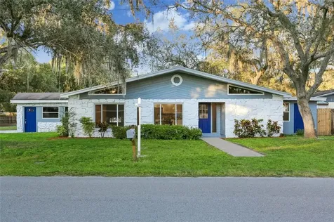 2105 S Village Avenue Tampa FL 33612