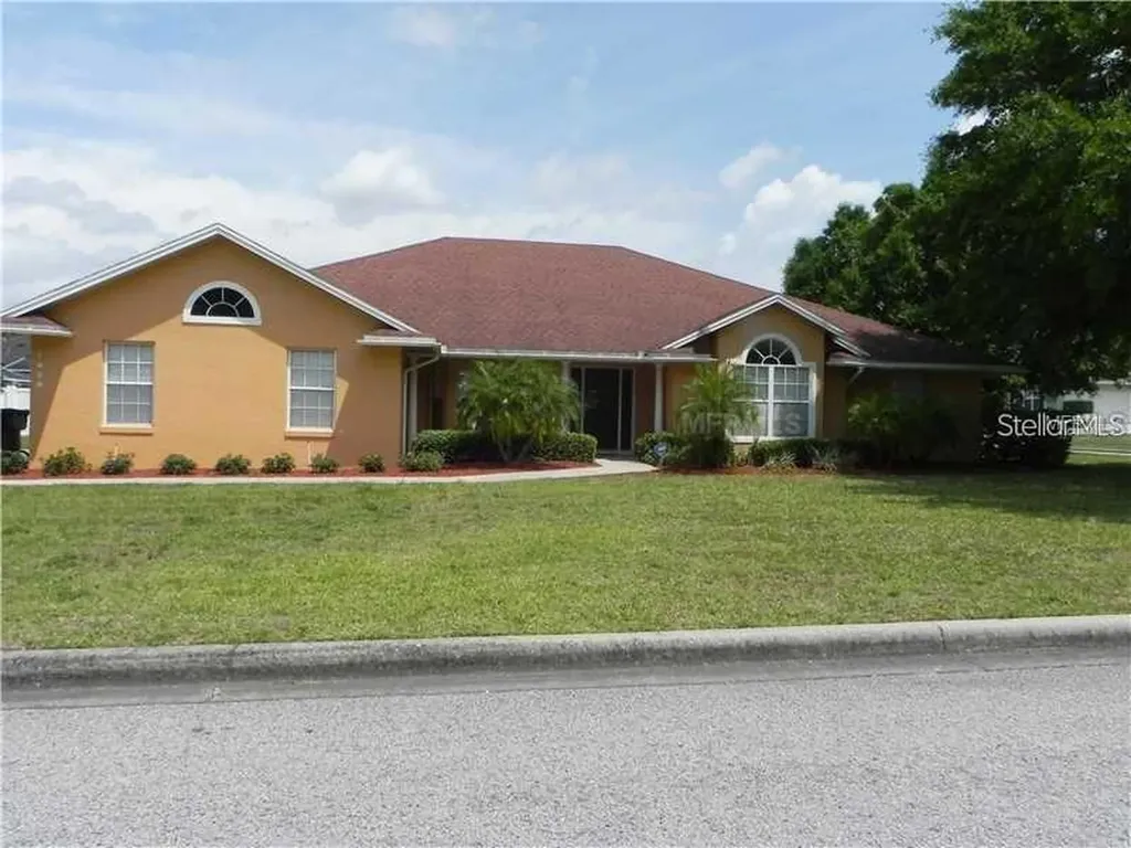 1828 Sandy Knoll Circle S Lakeland FL 33813