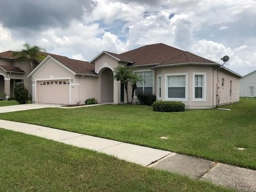 2516 Baykal Drive Kissimmee FL 34746