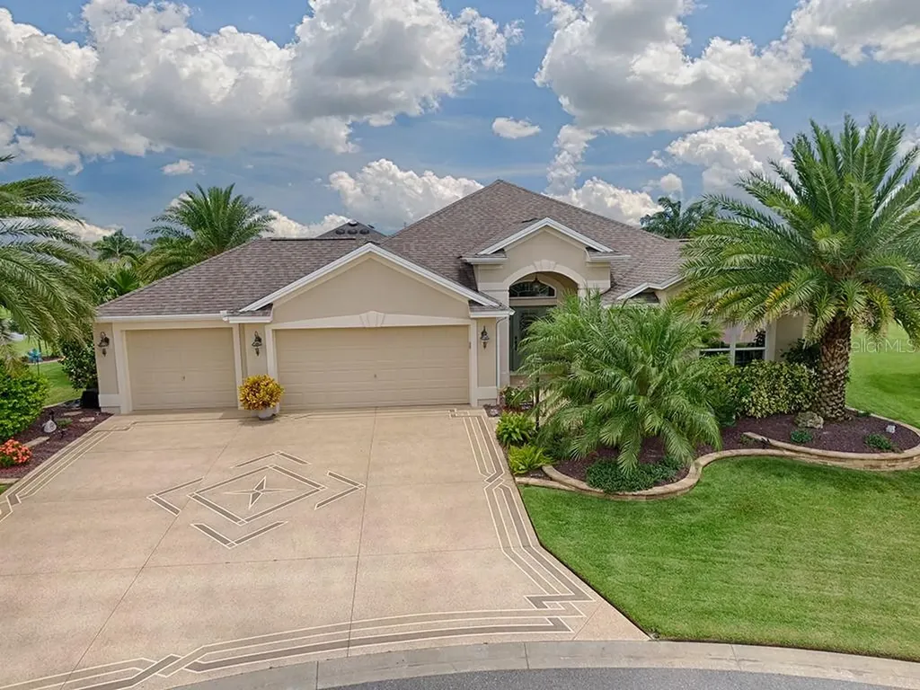 1040 Ivawood Way The Villages FL 32163