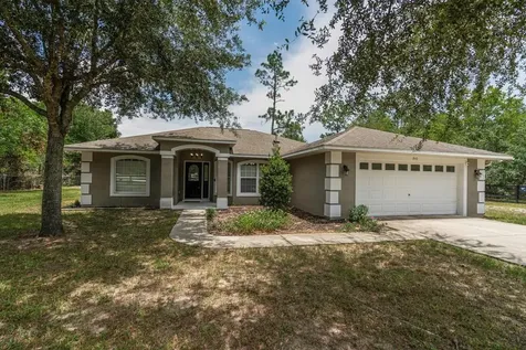 840 W 5th Avenue Umatilla FL 32784