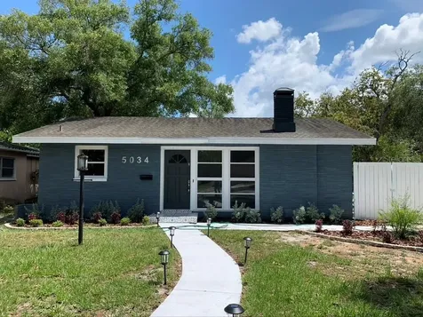 5034 30th Avenue N St Petersburg FL 33710