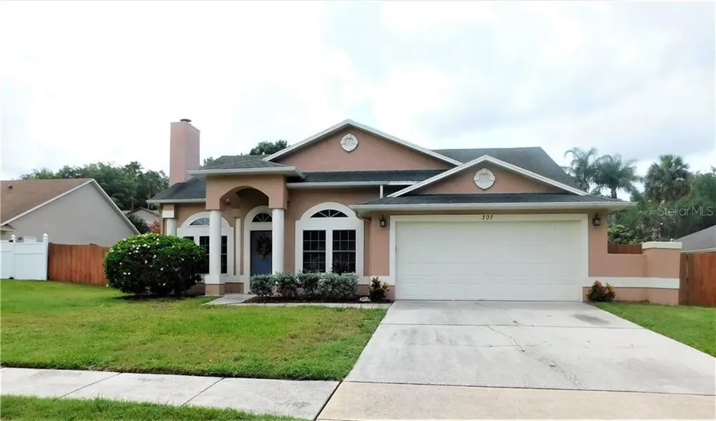 307 Country View Court Lake Mary FL 32746