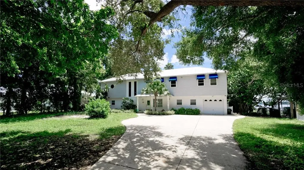 1615 4th Street W Palmetto FL 34221
