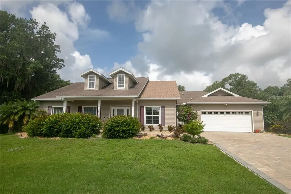7261 Fish Farm Road Palmetto FL 34221