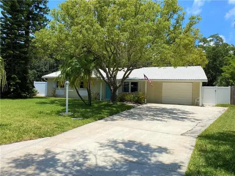 13427 127th Avenue Largo FL 33774
