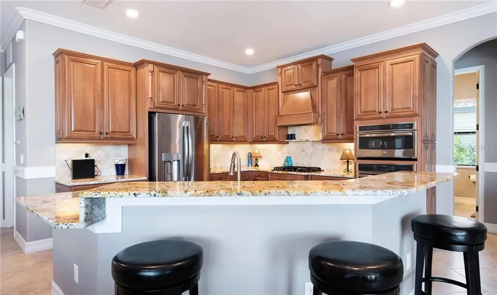 5543 Arnie Loop Bradenton FL 34211