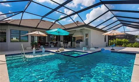 5543 Arnie Loop Bradenton FL 34211