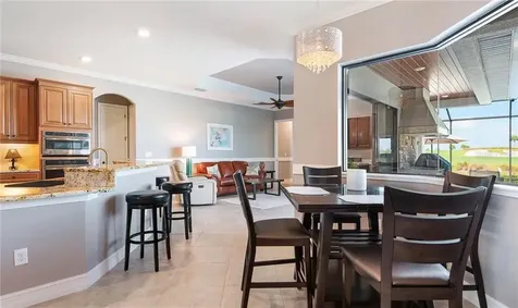 5543 Arnie Loop Bradenton FL 34211