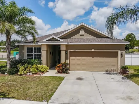 224 Highland Meadows Avenue Davenport FL 33837
