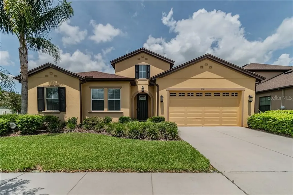 7021 Peregrina Loop Wesley Chapel FL 33545