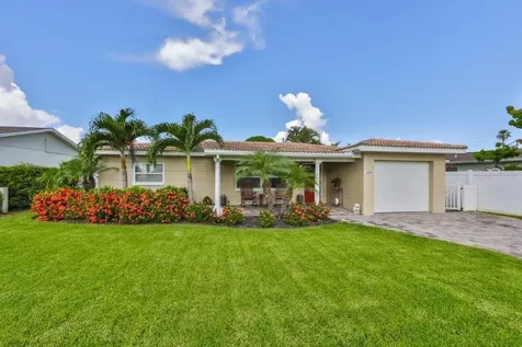 6034 Bayou Grande Boulevard NE St Petersburg FL 33703