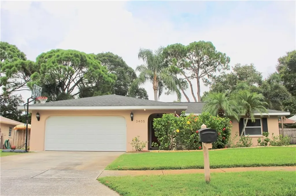 3405 49th Street W Bradenton FL 34209
