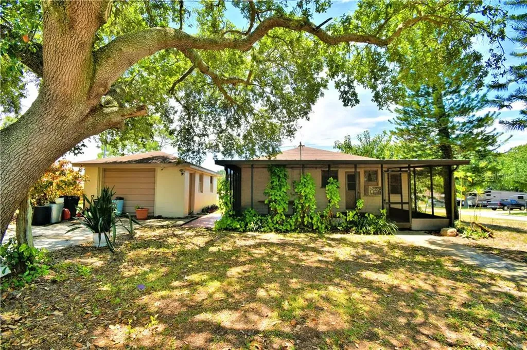 406 Edmund Avenue Dundee FL 33838