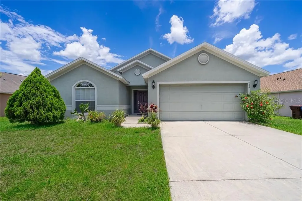734 Lake Charles Drive Davenport FL 33837
