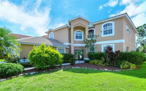 4858 Sabal Lake Circle Sarasota FL 34238