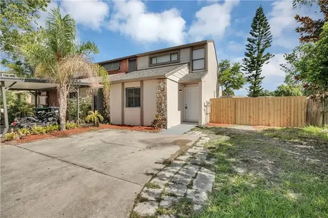 2838 Hunt Club Lane Orlando FL 32826