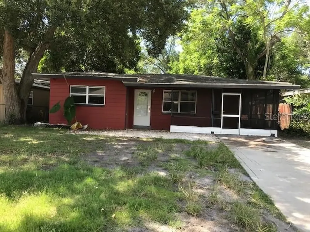 4636 25th Avenue S St Petersburg FL 33711