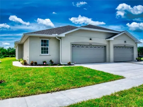 26702 Waverly Court Leesburg FL 34748