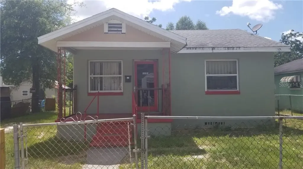 2904 N 17th Street Tampa FL 33605