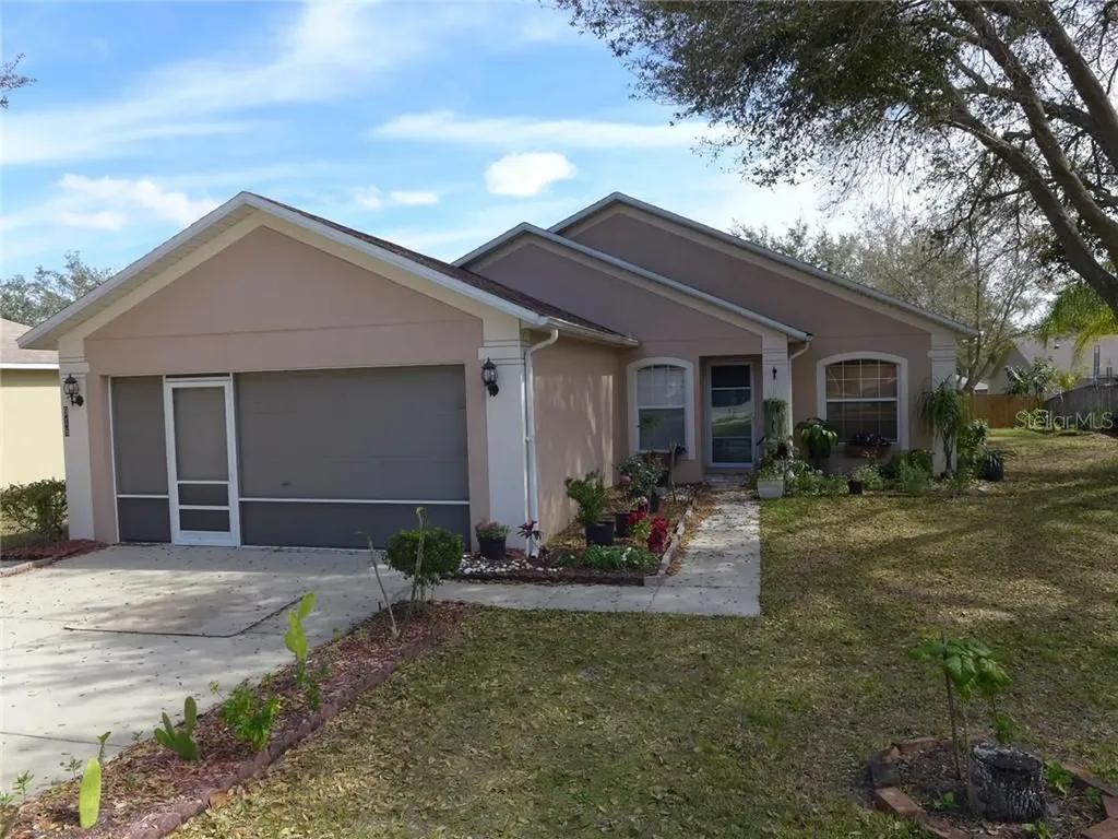 918 Willow Run Street Minneola FL 34715